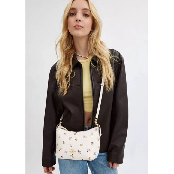 Coach CW392 Zip Top Shoulder Bag With Heart Bouquet Print Crossbody Double Strap - Picture 10 of 10